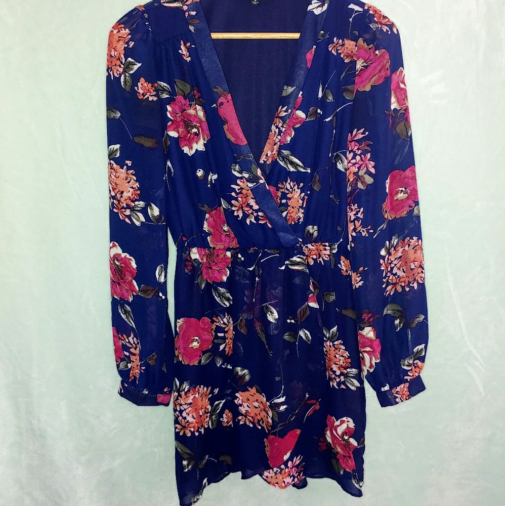 Used Lulu's Longsleeve Floral Print Dress